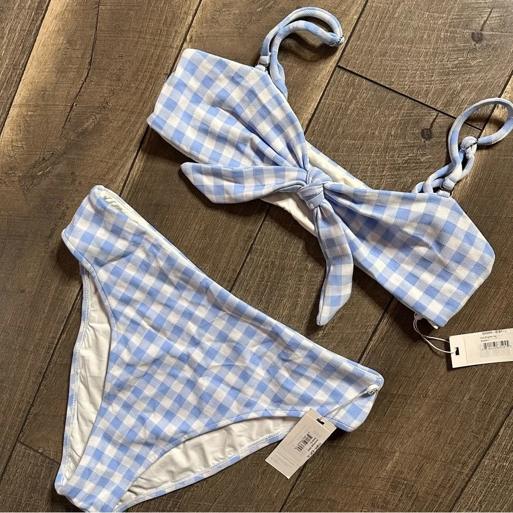 frankie’s bikini